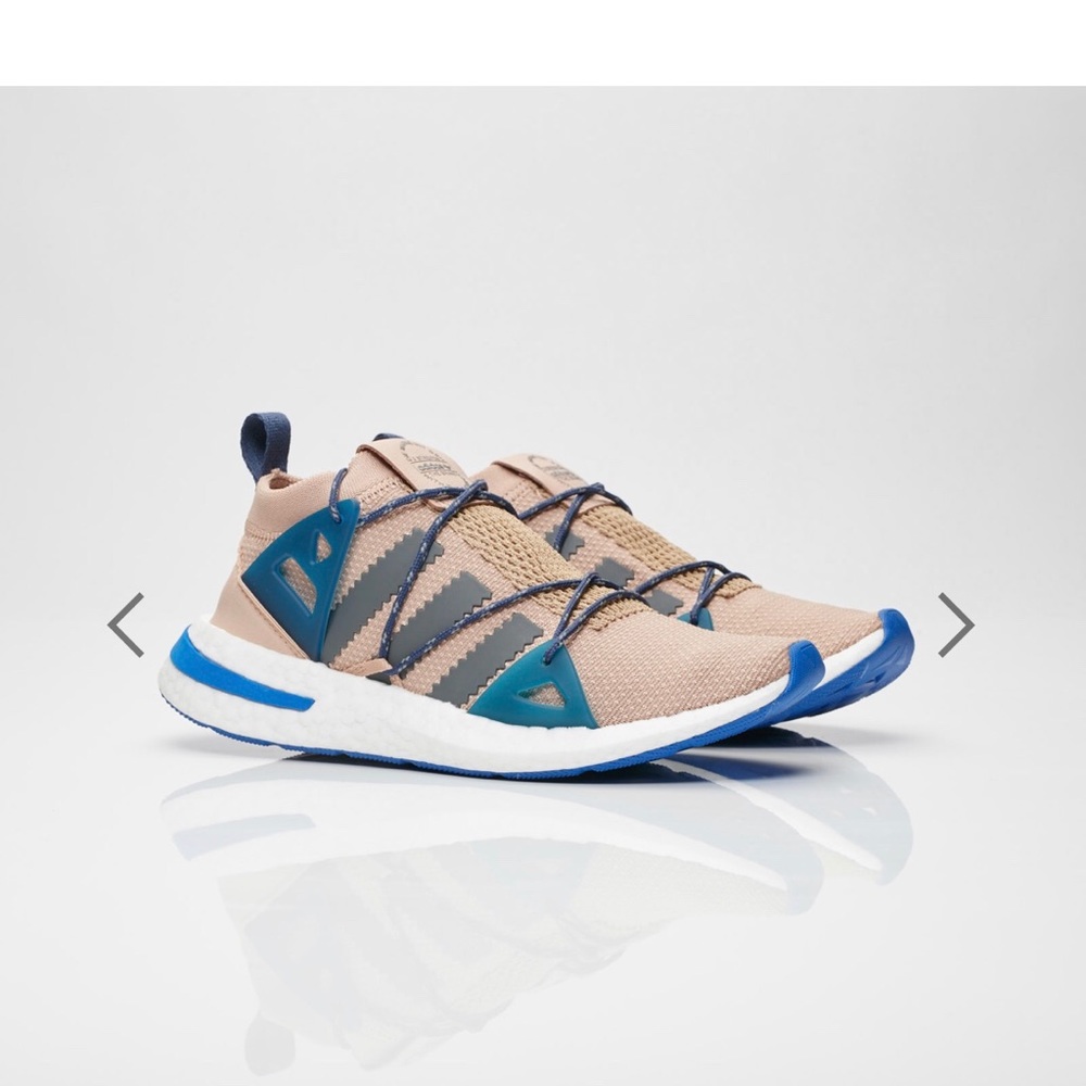 Adidas Arkyn Sneakers